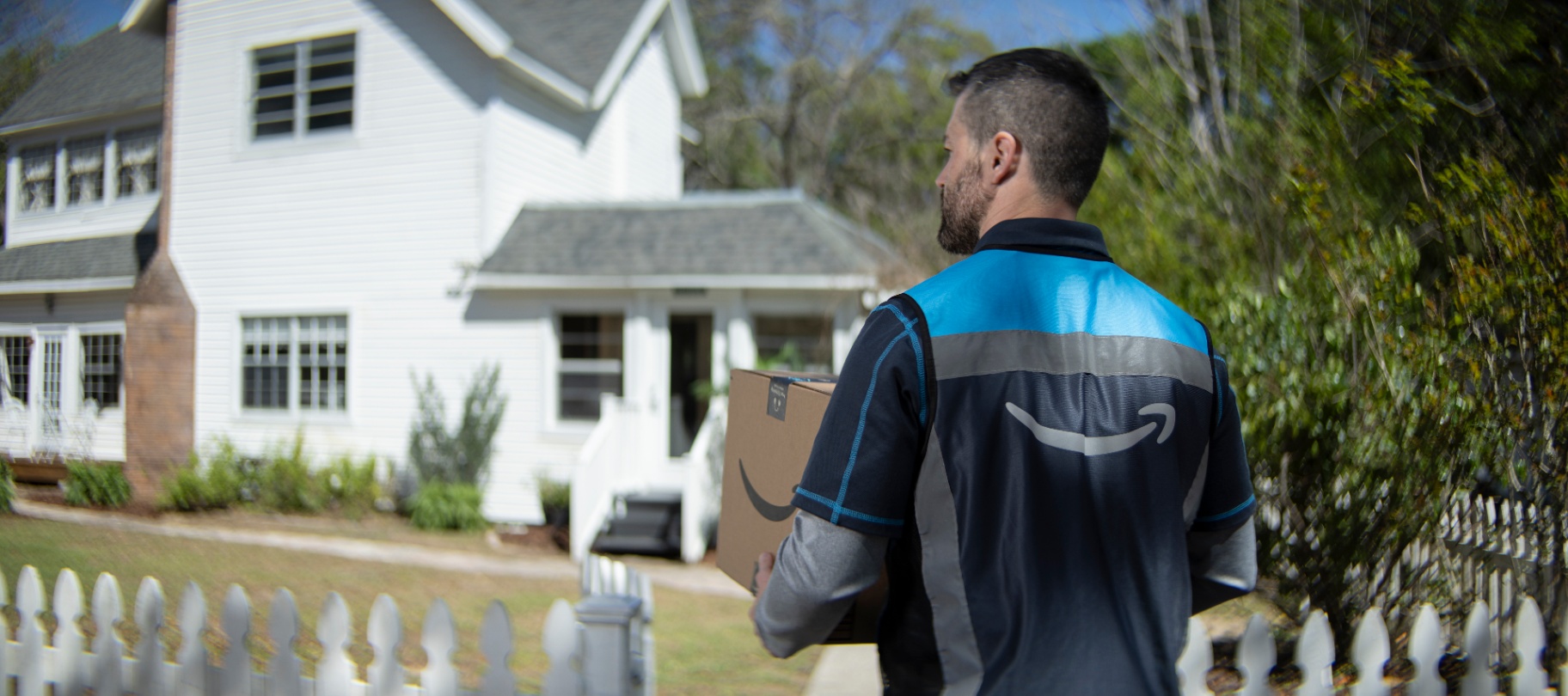 The People Who Deliver still 8