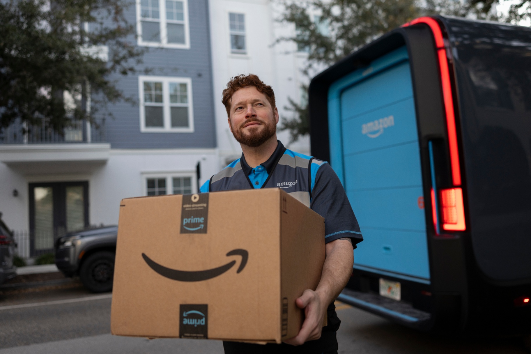 The People Who Deliver still 16